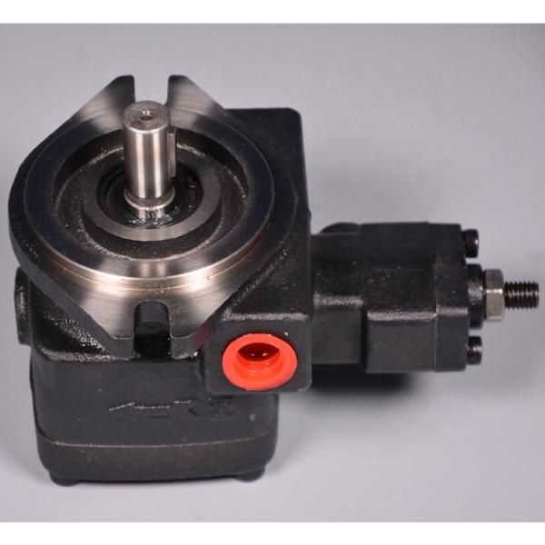 Vickers PV020R1K1JHNMMC+PV016R1L1T1NMR Piston Pump PV Series #1 image